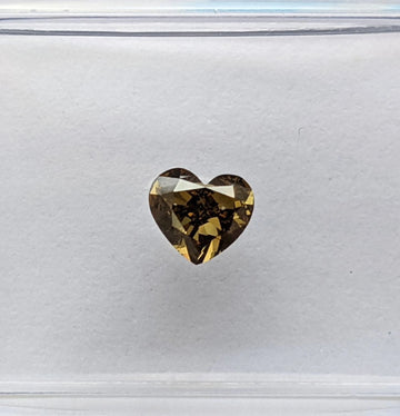 .35ct-natural-fancy-deep-greenish-yellow-heart-diamond-VS1-video-still-IGI-720549560