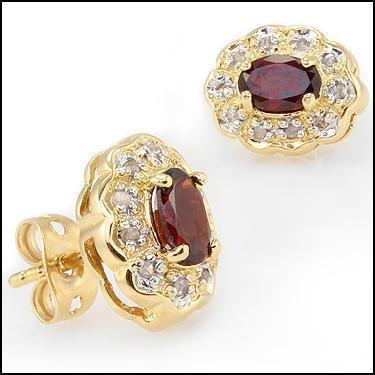 Boucles d'oreilles de luxe en or jaune 18 carats sur argent sterling • Diamants 1/5 carat • Grenats AA 1,7 carats