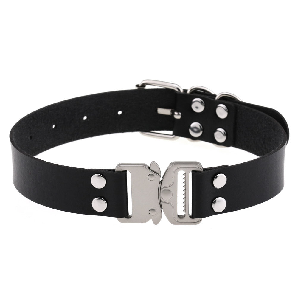 1pc Collar for Women, Gothic Necklace with Adjustable Alloy Buckle, Easy Creative Faux Leather Texture Neck Chokers for Women, Punk Choker Faux Leather Collar, Minimalist Yet Stylish Collar for Daily Wear